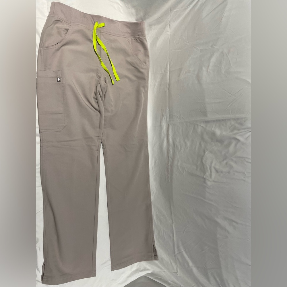 FIGS scrubs